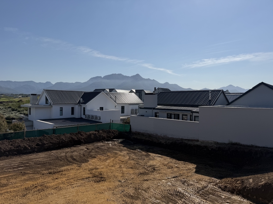 0 Bedroom Property for Sale in Kingswood Golf Estate Western Cape
